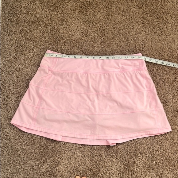 Lululemon Pace Rival Mid-rise skirt, Size 8 - Picture 3 of 14